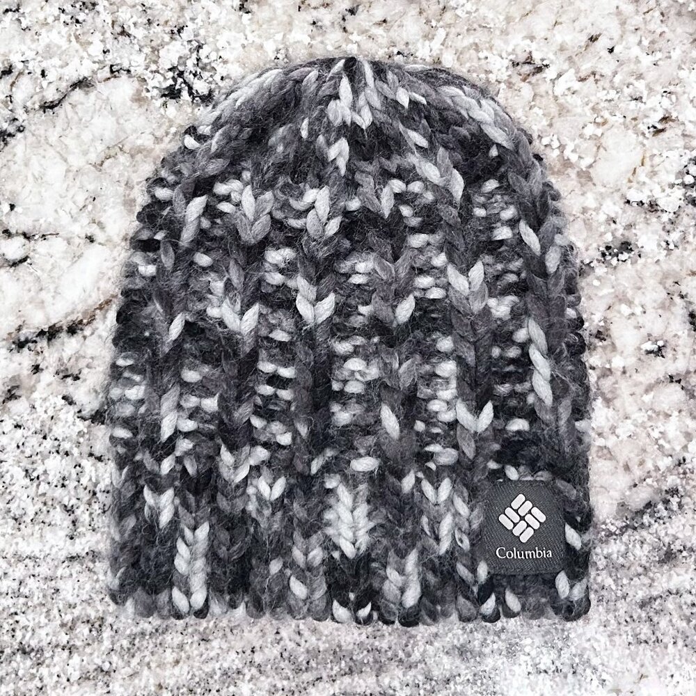 Columbia Black Ombre Woven Classic Knit Yarn Beanie